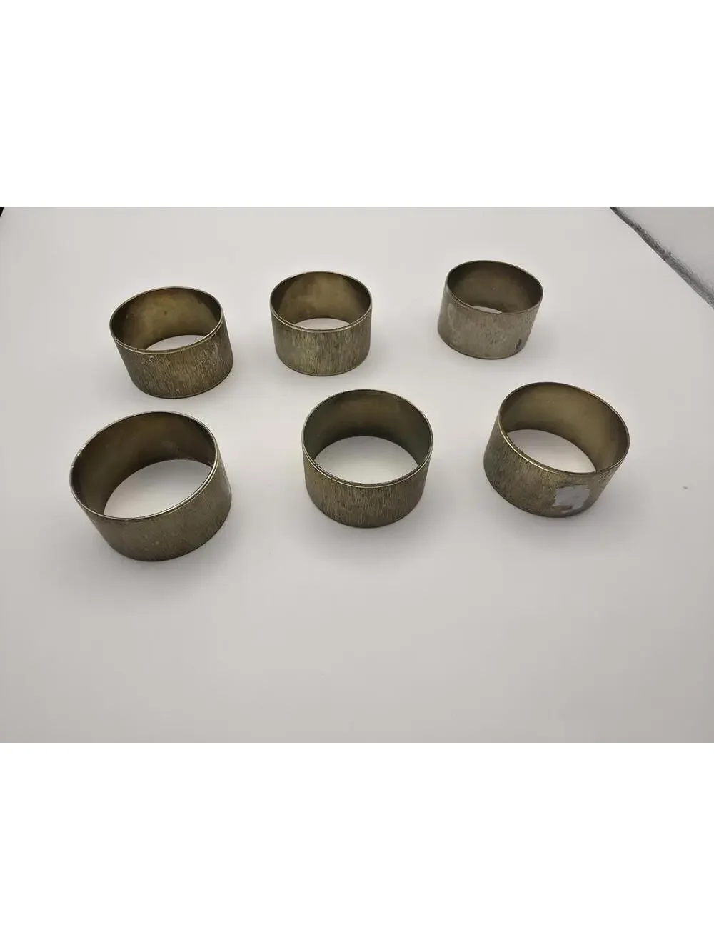Vintage Audrey Brass Brushed Textured Patina Tone Napkin Rings Set Of 6 Matching